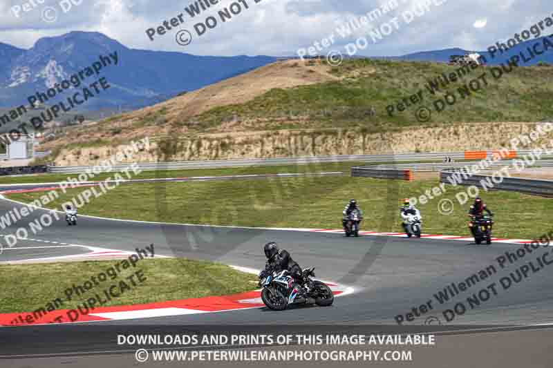 cadwell no limits trackday;cadwell park;cadwell park photographs;cadwell trackday photographs;enduro digital images;event digital images;eventdigitalimages;navarra;no limits trackdays;peter wileman photography;racing digital images;trackday digital images;trackday photos